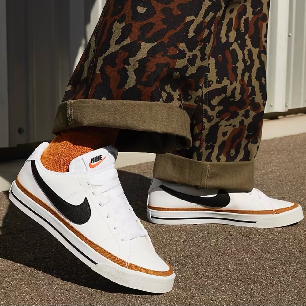 Nike Court Legacy